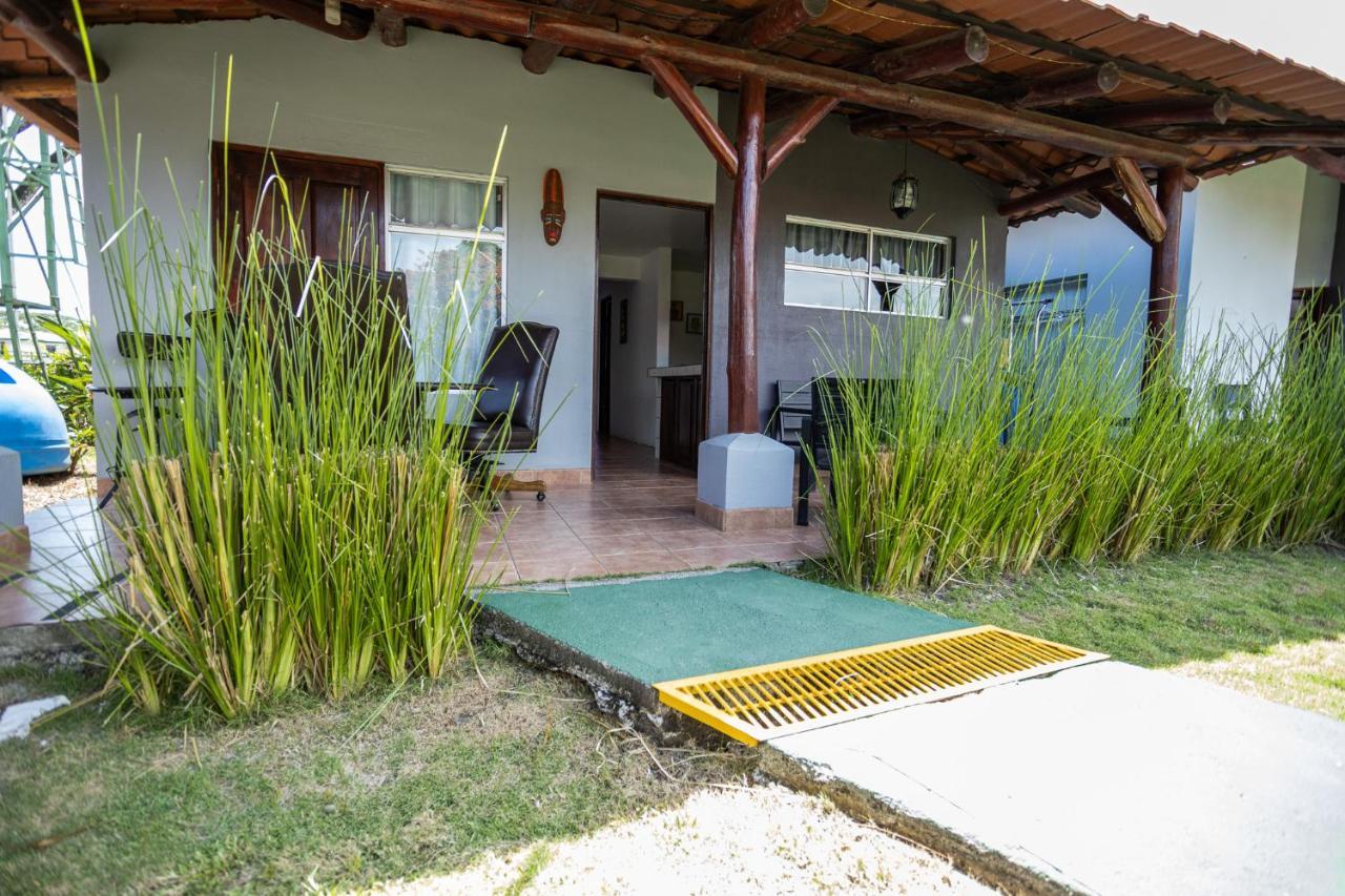 Hotel El Rancho เกโปส ภายนอก รูปภาพ